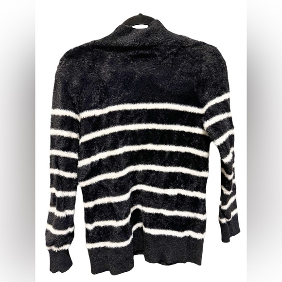 Bailey 44 Sweatshirt - Picture 3 of 3